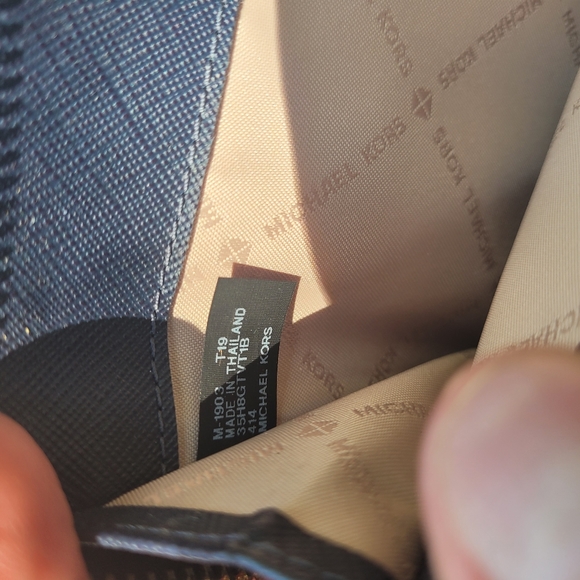 Michael Kors Jet Set Travel XL Zip Around Wallet 35H8GTVT1B - Picture 2 of 7